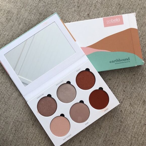 New Sei Bella Earthbound Eyeshadow Palette - Picture 1 of 3
